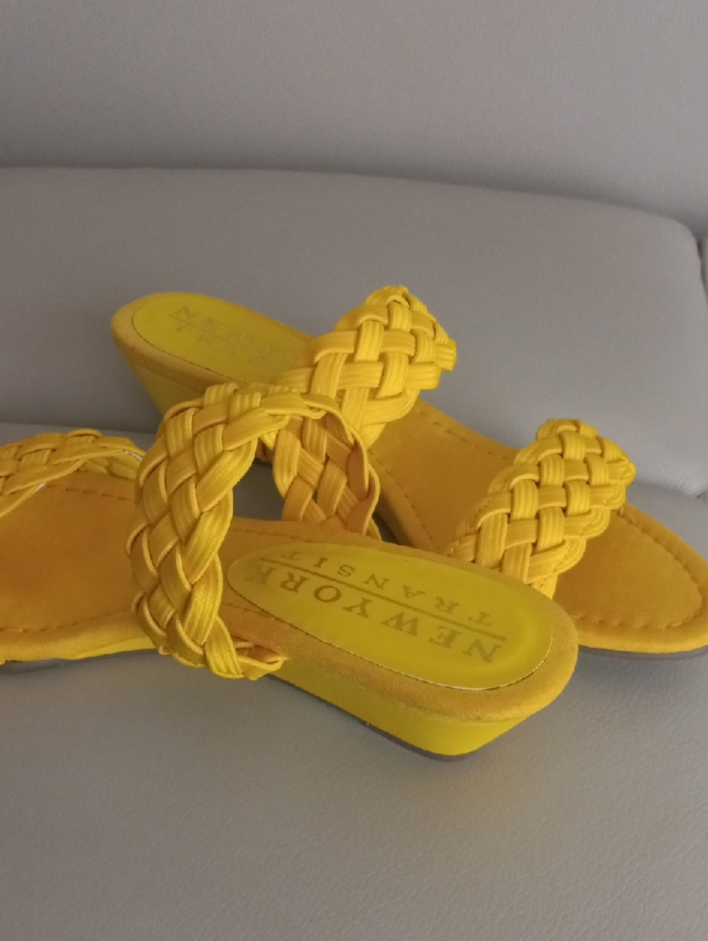New York Transit Yellow Braided Double-Strap Slide Mules Size 7.5M - Picture 6 of 16